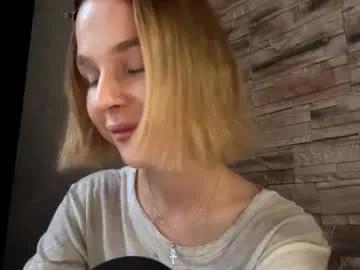 gigikray — Goal - cute wink at you My name is Molly #new #18 #shy #teen #young [11 tokens remaining]