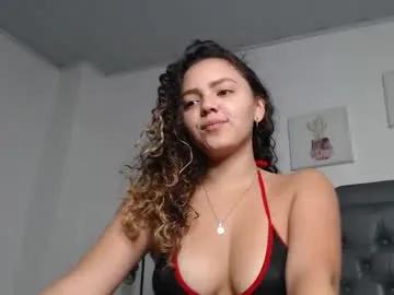 giia_moroe — totally naked, strip tease [81 tokens left] #young #curly #twerk #petite #daddysgirl