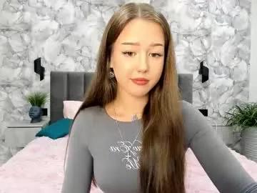 go0d_grl — hand bra #new #18 #teen #cute # [111 tokens remaining]