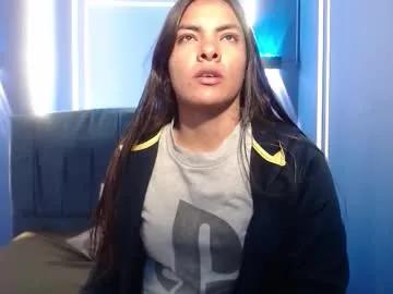 hanna13_ — GOAL: Show tits + Shake tits + rub nipples [48 tokens remaining] Welcome to my room! #natural #c2c #young #teen #shy