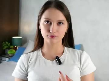 hanneloregurwell — GOAL: squeeze tits(close cam) [66 tokens remaining] Welcome to my room! #feet #cute #teen #lovense #new