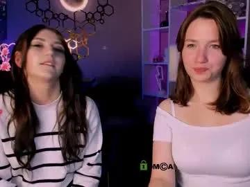 Freechat helli_belli on Chaturbate