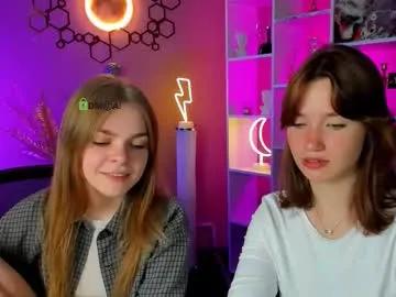 Freechat helli_belli on Chaturbate