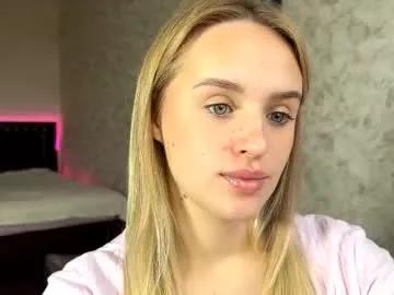 hermiladziekan — Goal: spin and show outfit Blonde Energy: Dancing & Playtime Live  Waiting for you ! |  #natural #18 #blonde #mistress #shy [22 tokens remaining]