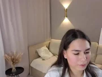 hey_vi — GOAL :Do you like the color of my eyes? Let me wink at you (close up) #18 #teen #new #shy #skinny [11 tokens remaining]