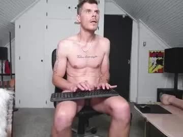 holenextdoor — Freechat on Chaturbate