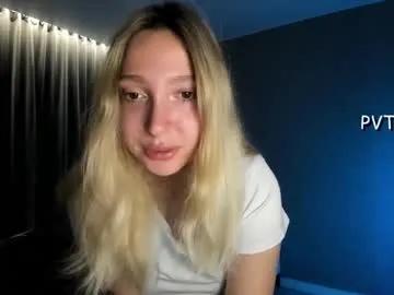 honey_honey_honey — GOAL: massage breasts [40 tokens left] It's Honey and it's  my 2nd day here! let's  have fun tonight!! #new #blondie #shy #tease #young #bigboobs