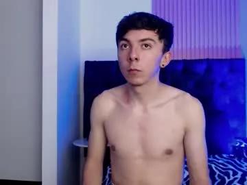 hopper_1 — Wellcome love, here is my hot corner... enjoy it with me // GOAL: Take off shirt [35 tokens left] #muscle #bigcock #bigdick #cumshow #new