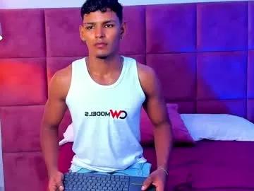 hugo_cano — SHOW CUM!! Give me great welcome on my first day here on the site. #slave #findom #latino #master #new #muscle #cum  [979 tokens remaining]