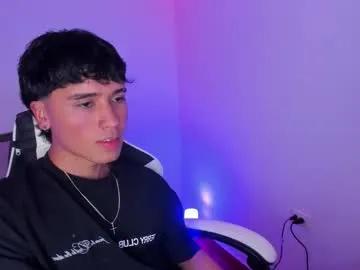 im_tommy1 — Slowly take off my shirt and pose for you. [101 tokens remaining]