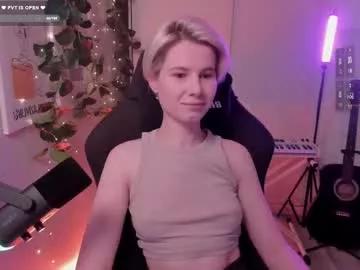 Away imnotmia on Chaturbate