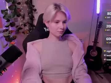 Away imnotmia on Chaturbate