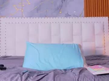 Freechat indiancutiie on Chaturbate