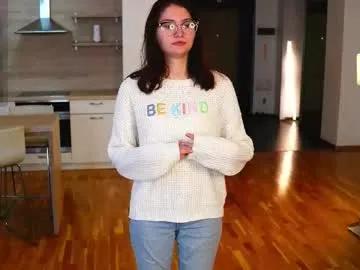 Freechat inellcanty on Chaturbate