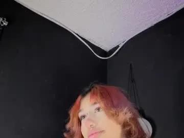 Freechat isisjones18 on Chaturbate