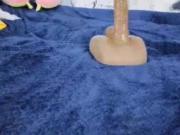 Freechat isisjones18 on Chaturbate