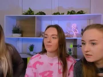 isla_dior — GOAL: I want you to close this target hehe [1000 tokens remaining] Welcome to my room! #feet #students # longhair #cute #prettygirl