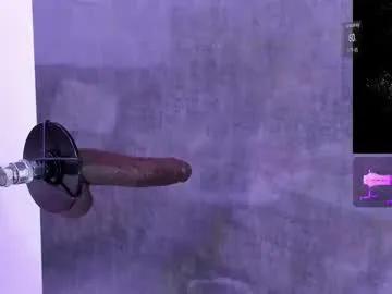 issys_milf on Chaturbate 