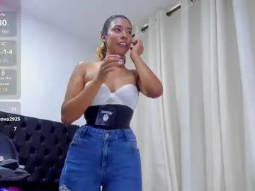 Freechat ivi_lopez on Chaturbate