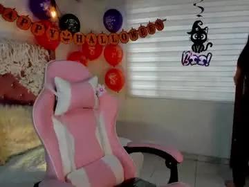 jade_sweetie — Hello guys, welcome to my room. I am an introverted lonely girl who loves hot talk.  #skinny #deepthroat #feet #smalltits #c2c