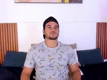 jake_muller1 — BE NAKED AND JERKING FOR 3 MIN [300 tokens left] Welcome to my room guys!! #bigcock #hairy #muscle #c2c #latino