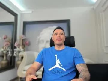 jakestone_1 — GOAL: Full Naked and cock play [284 tokens remaining]  ! makeitrain only 44 tkns ! lets reach the goals  #bigcock #latino #mature #master #muscle