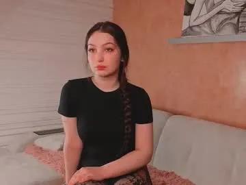 janaebaptiste — Goal: Turn around and show my ourfit  I'm so happy you're here! I'm Janae and im #new here. A little bit about me  - #curvy #bigboobs #shy #pantyhose [25 tokens remaining]