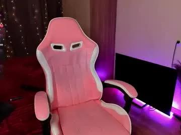 jane_paws — GOAL: Oil my tits [100 tokens remaining] Muscular body & great ass Lush and Pvt ON Try 20691112221111 #smalltits #muscles #fit #pantyhose #deepthroat