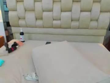 Freechat janne_moore on Chaturbate