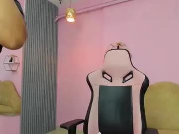 jazmin_ebony — GOAL: Sexy lick fingers [50 tokens remaining] Happy BirthDay JazminGift me a huge orgasm today  Fav Paterns 50 100 Green color is the best, Join my club of Fan  #ebony #shaved #latina #anal #teen