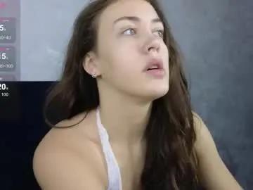 jessicayooung — GOAL: Remove your pants  [22 tokens remaining] Welcome to my room! It's my first day here  #18 #new #skinny
