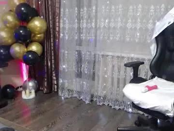 jessiemays — Hi I am Jess Look at my tip menu and lets have fun!>> Repeat Goal: 'Make me excited '[555 Remaining] #bigass #cumshow #strip #lovense #natural #bigboobs