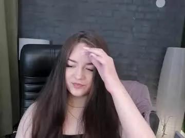 jessika_pinkman — GOAL: Pussy in shorts [251 tokens remaining] Welcome to my room! #feet #shaved #18 #lovense #new