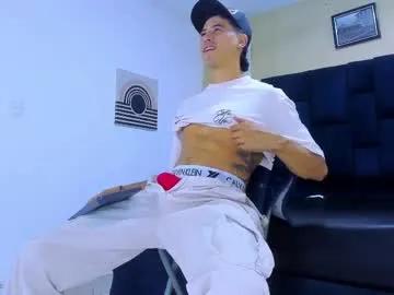 jhonn_rhyss — show cum #bigcock #young #cum #master #18 #twinkshow cum for you [789 tokens remaining]