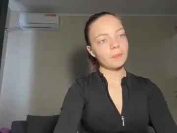 jimmiesobczynski — Goal- stand up and spin around, My name is Steff its my 1st day here lets have some talk  #new #shy #teen #18 #blonde [30 tokens remaining]