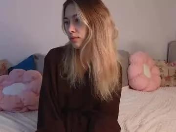 jolyndeb — Goal:Good morning! #shy #new #skinny #teen #cute [11 tokens remaining]