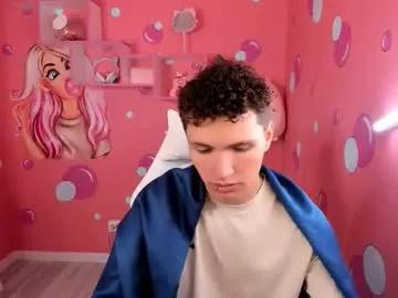 jonny_dark — GOAL: show cum [586 tokens remaining] Welcome to my room! My toy is turned on! Hi ! It's my first time here. Let's play a game. #gay #muscle #latino #feet  #bigass