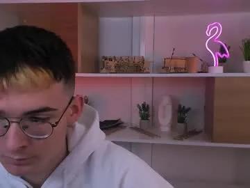 jordi_ser — GOAL: dancing the macarena . [100 tokens remaining] Welcome to my room! #18 #new #shy #cute #fun
