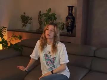 karmaklopf — GOAL: eye contact [15 tokens remaining] Welcome to my room! #shy #new #skinny #smalltits #18