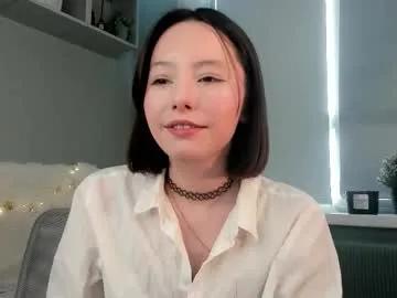 karrenerceg — Goal: put on lipstickThis is my first week here and I'm very shy #new #18 #teen #nonnude #young [19 tokens remaining]