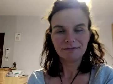 kathysky40 — #new #cuckold #milf #brunette #fit