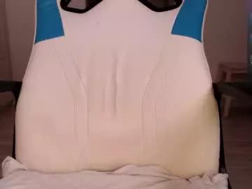 Freechat katie_deville on Chaturbate