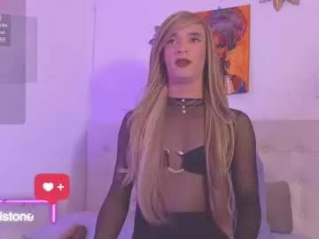 Freechat kayalstone on Chaturbate