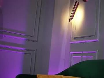 Freechat kendaldubai on Chaturbate