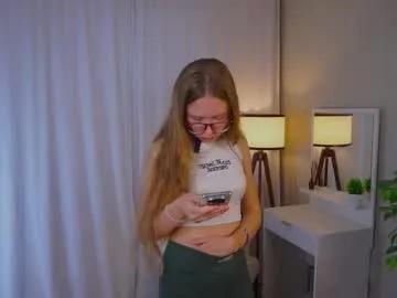 keramoren — Goal : AIR KISS <3 hehe My name is Vivien ^^ Welcome to my room #18 #teen #shy #new #blonde [15 tokens remaining]