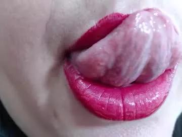 Freechat kerly_doll on Chaturbate