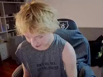 Freechat kessy_white on Chaturbate