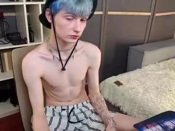 Freechat kessy_white on Chaturbate