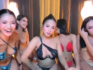 Freechat kezzykeller on Chaturbate