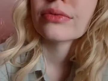 kimbrawinkle — Goal: for good start :3 I'm Emily and i'm #18 #blonde #cute #teen #bigboobs [4 tokens remaining]